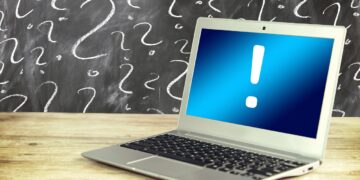 How Does Science Explain the Northern Lights? Unveiling the Mystery