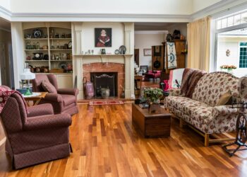 Exploring the Unusual: How The Strange Living Enhances Creativity