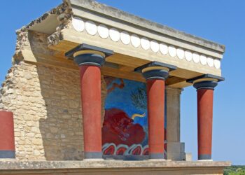 Discover the Amazing History of 10 Lost Civilizations